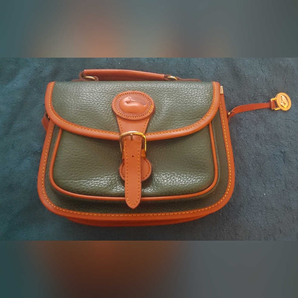 Vintage Dooney & Bourke bag